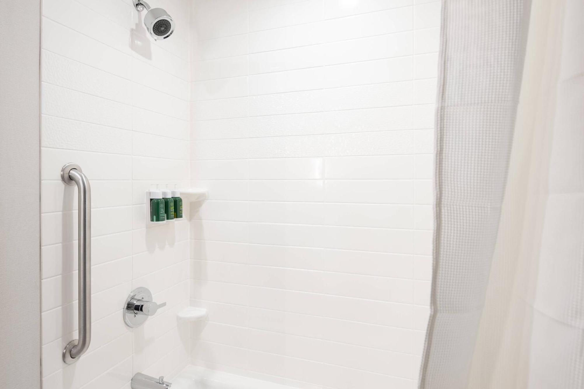 Fairfield By Marriott & Anaheim Alamitos 3* Los Alamitos